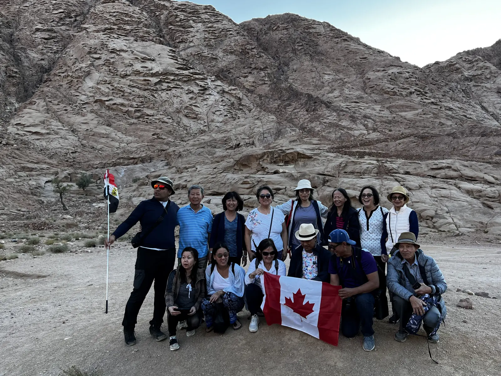 Atenara guests travelling together through Sinai