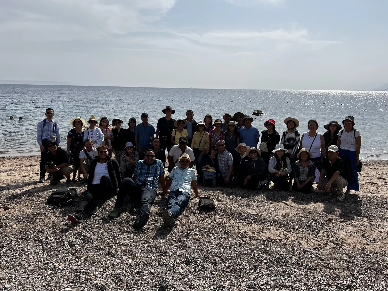 Atenara guests together beside the Red Sea